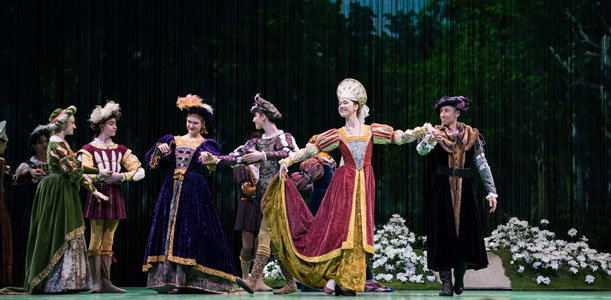 Les Grands Ballets