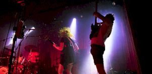 En images | Pop Montréal 2023 – Jour 1 | Frankie and the Witch Fingers à la Sala Rossa