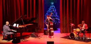 Taurey Butler Trio à la Salle Bourgie | Une très belle surprise de Noël