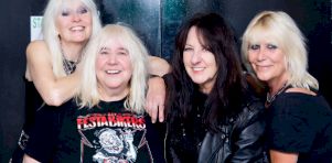 Entrevue avec Girlschool | Le plus vieux band de métal féminin arrive aux Foufs