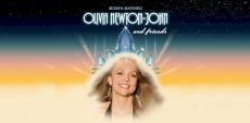 Olivia Newton-John and Friends au Théâtre Capitole | Entre lumière, nostalgie et maladresses touchantes