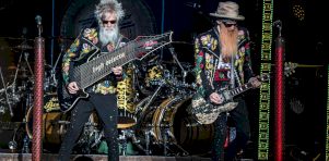 ZZ Top à la Place Bell | Même après 56 ans, les barbus se portent bien