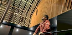 Entretien avec Alan Côté, directeur du Festival en chanson de Petite-Vallée | Le Théâtre de la Vieille Forge : Un lieu de culture, d’héritage et d’avenir