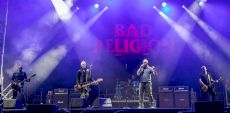 Festivoix de Trois-Rivières 2025 | Bad Religion aux commandes d’une soirée punk rock forgée dans la pluie et la rébellion