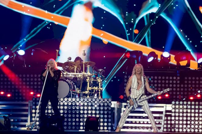 Def Leppard