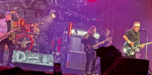 George Thorogood & the Destroyers