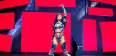 Katy Perry au Centre Bell | Wonder Woman