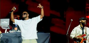 En images | Dadju de passage à la SuperFrancoFête à Québec