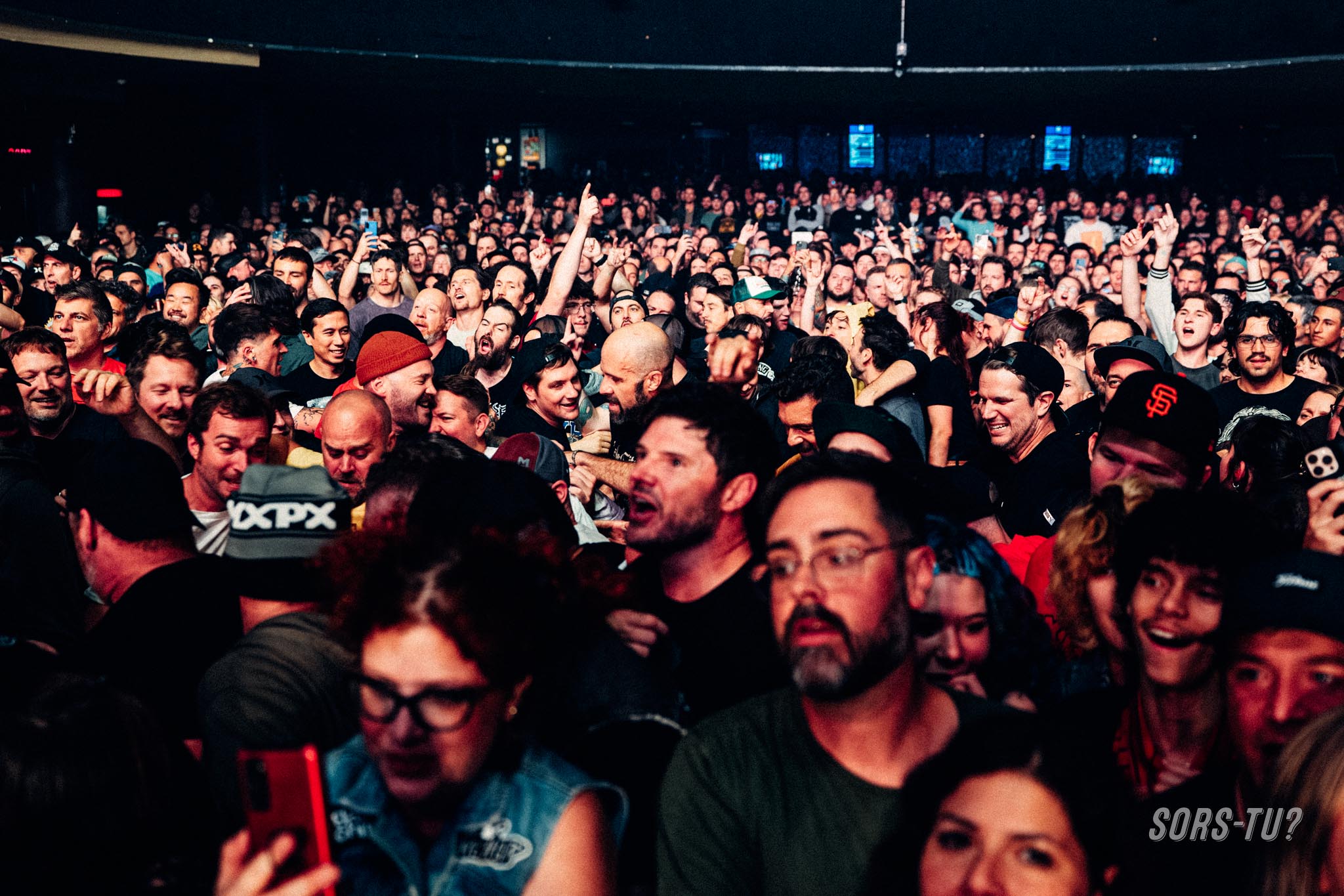 mxpx compressed oct 25 @mtelus, photo by melih nehir (camofcamel for socials), publication sors tu 16