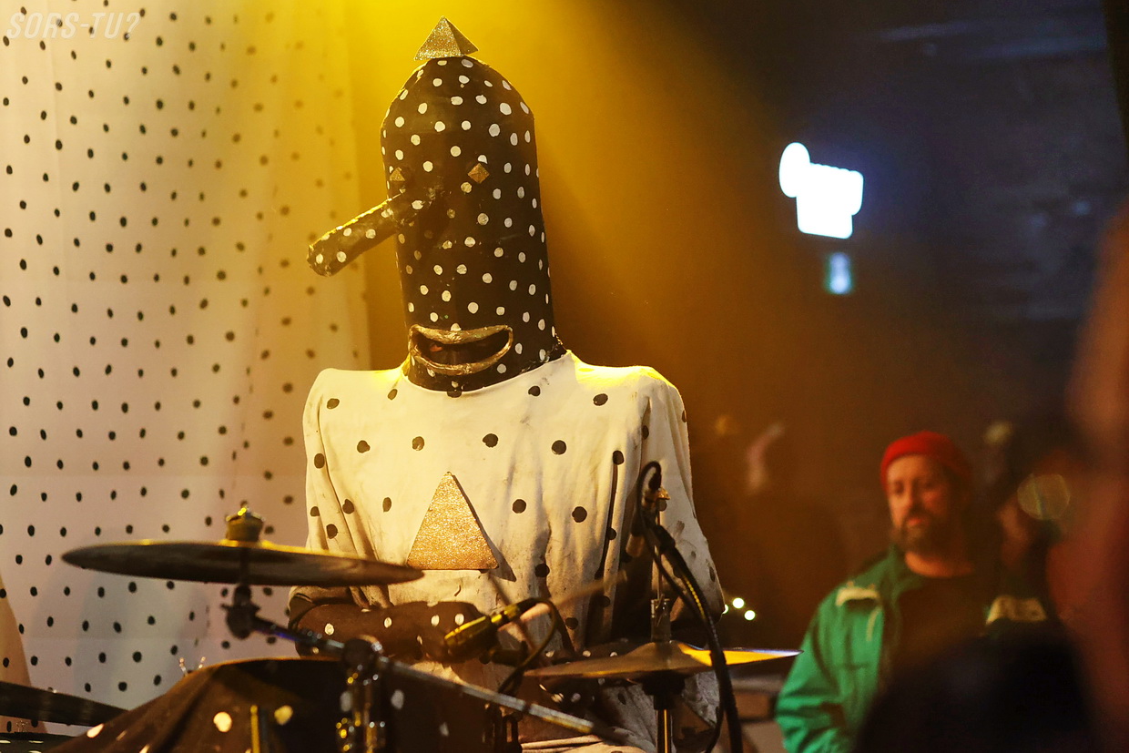 angine de poitrine ausgang plaza m pour montreal 2025 04