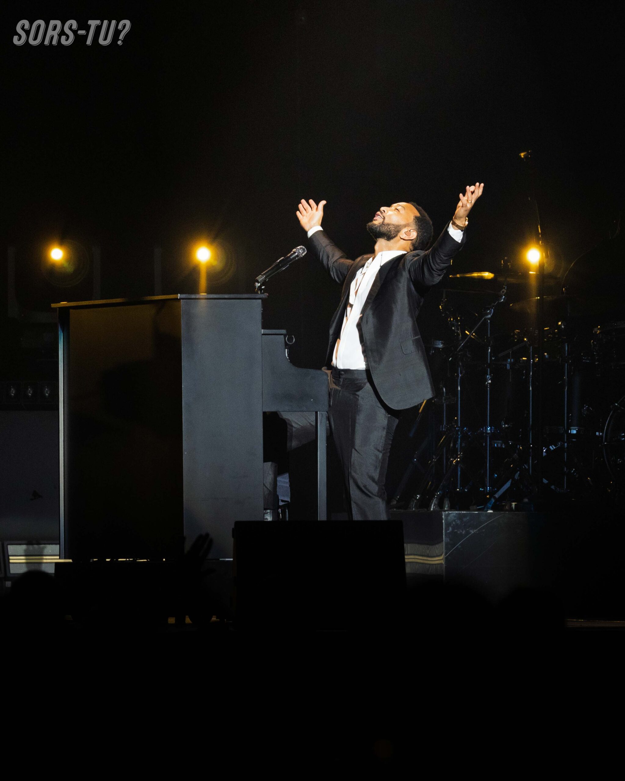 john legend palcebell 2025 10