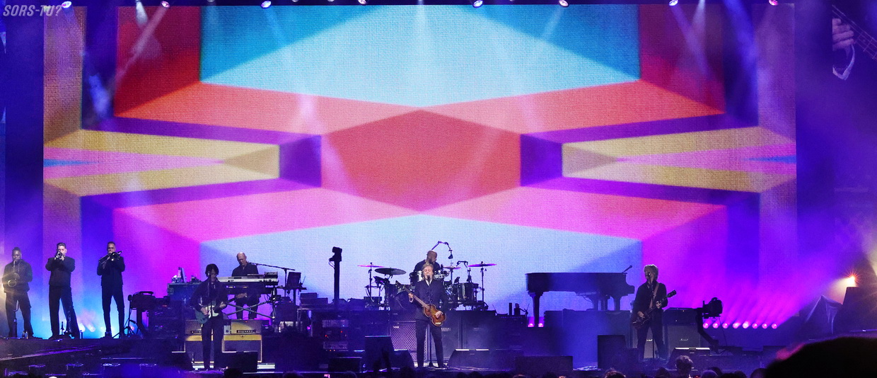paul mccartney centre bell montreal 2025 08