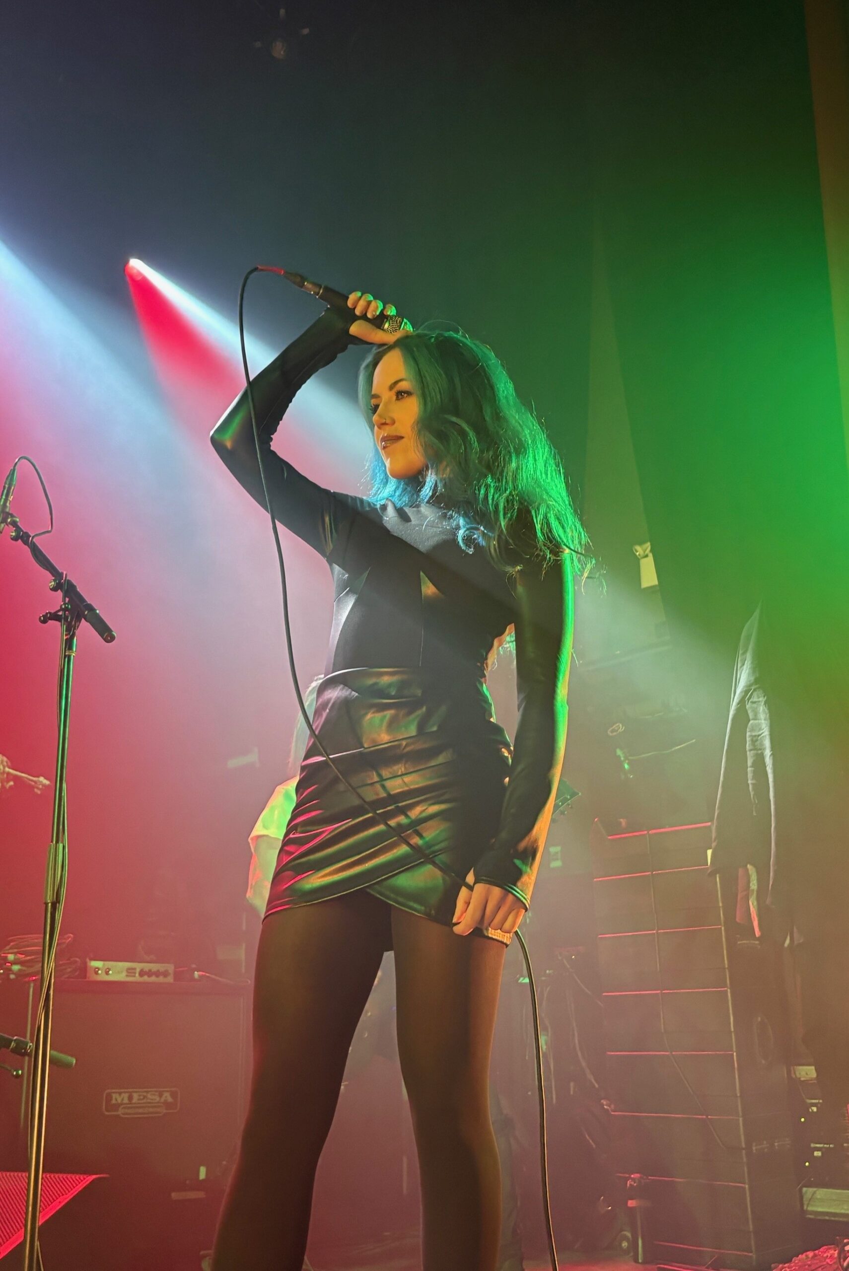 alissa whitw gluz (1)