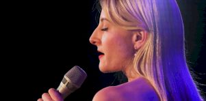 Un Noël tout en jazz à la salle Claude-Léveillée | Pas désagréable, mais tout de même très ennuyeux