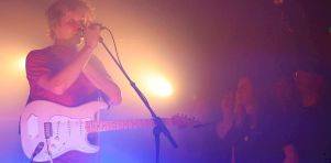 Klaus à l’Esco | Un lancement électrique à travers la boucane