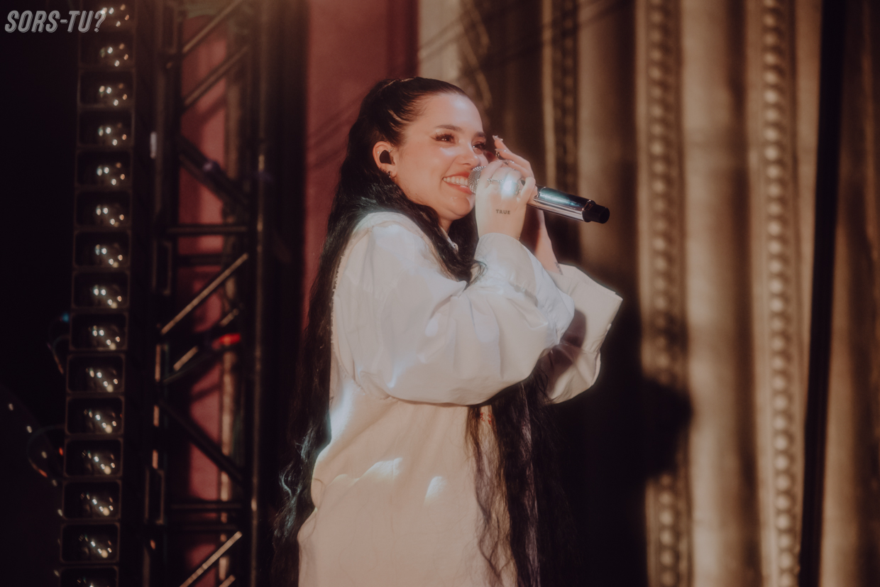 lauren spencer smith montreal 2026 11