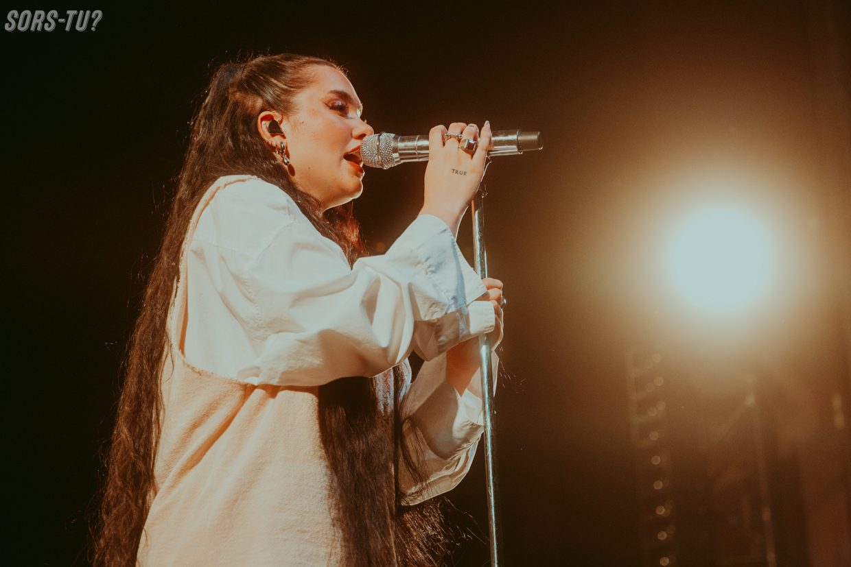 lauren spencer smith montreal 2026 4