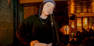 Taverne Tour – Jour 2 | La voix hypnotique de Goodbye Karelle au Barraca