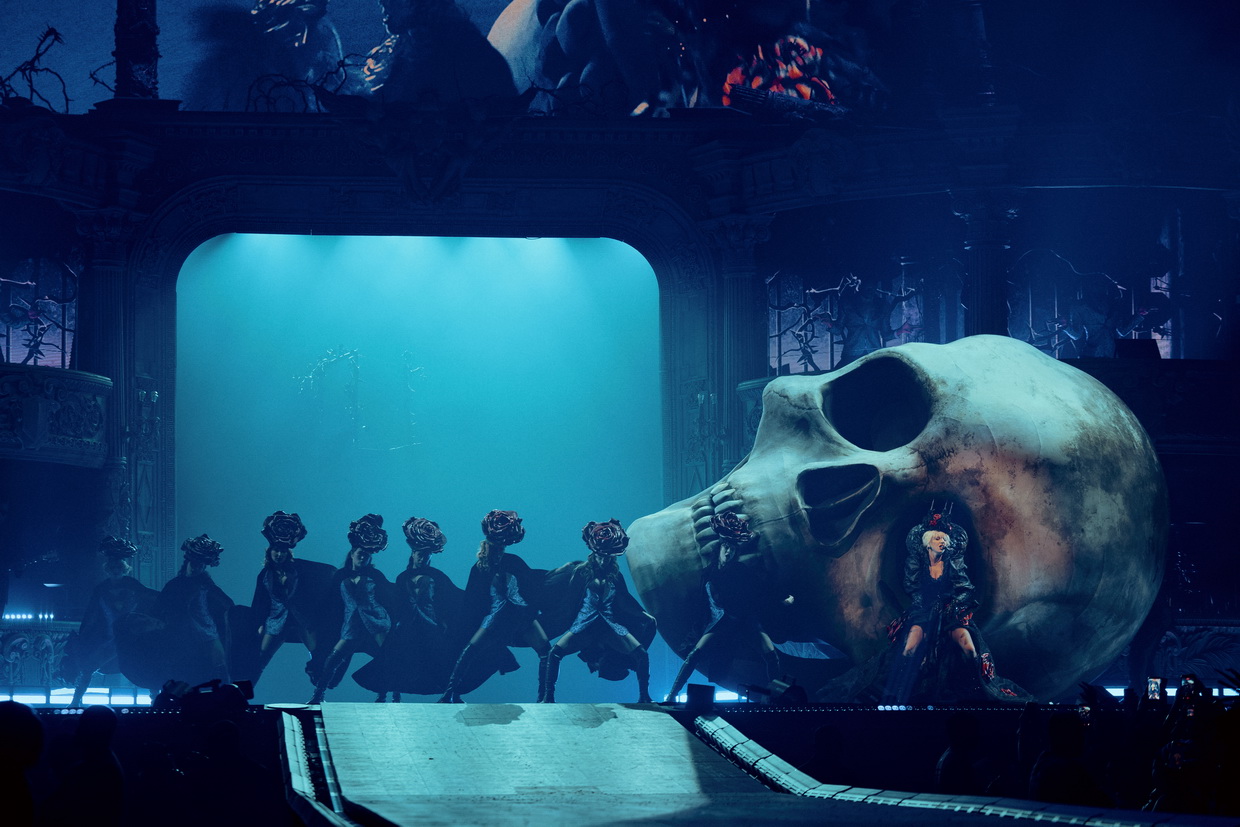 lady gaga montreal 2026 04