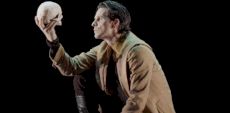 Hamlet, Prince du Danemark au Diamant | Un ballet de haute voltige à la hauteur du grand classique de Shakespeare