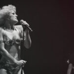 Amyl and the Sniffers