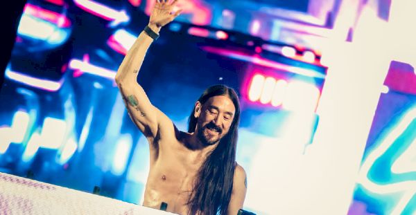 Steve Aoki