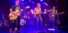 Whitehorse au Petit Campus | Une affaire de famille