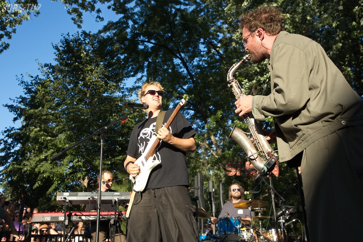 les louanges show de ruelle parc morgan 2026 04