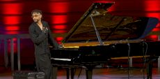 Sofiane Pamart au Festival International de Jazz de Montréal – Jour 9 | Au piano comme à la vie