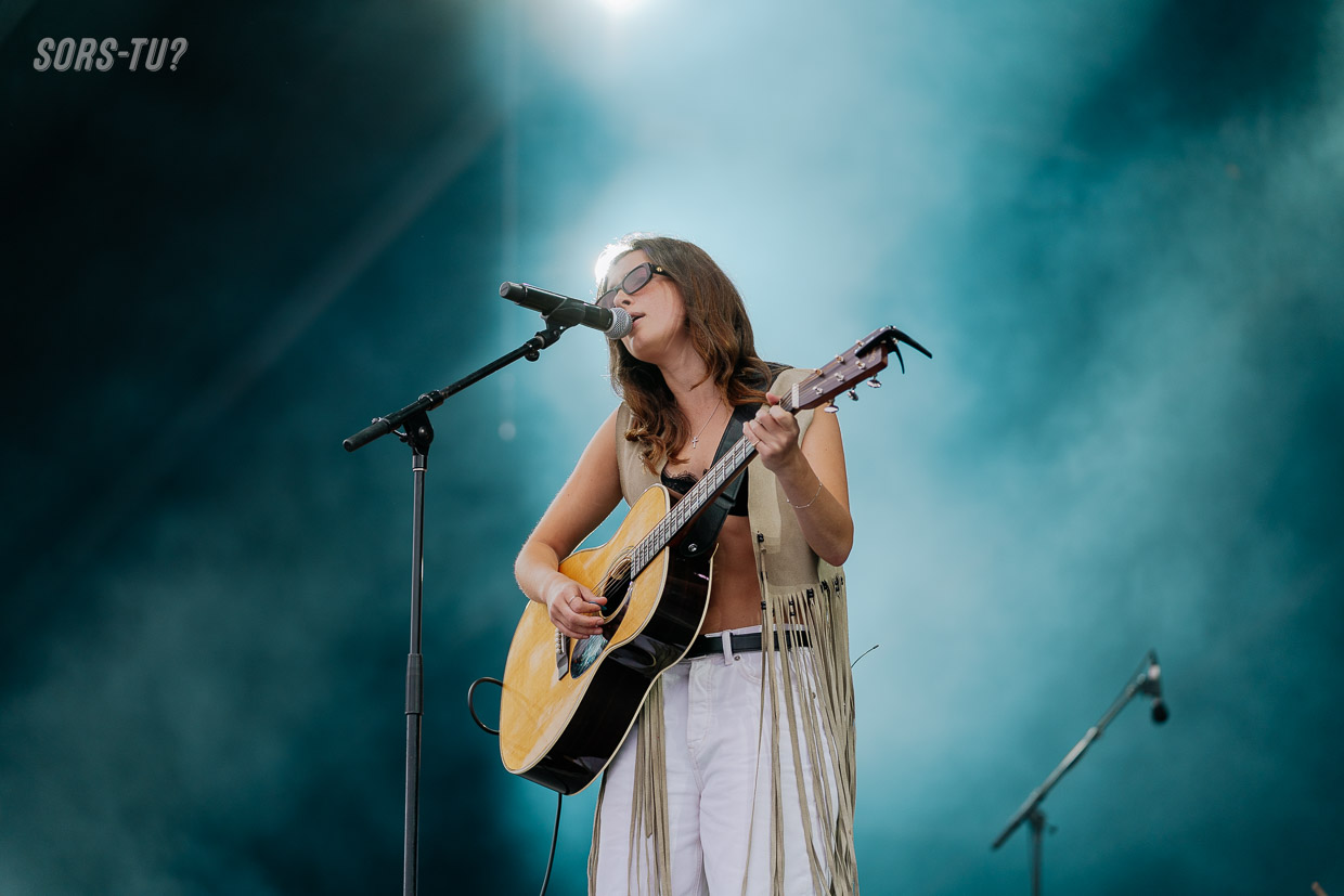 lily fitts lasso montreal 2026 05