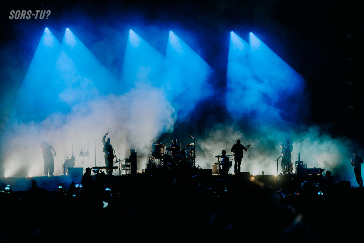 mumford and sons lasso montreal 2026 01