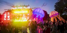 îLESONIQ 2026 – Jour 1 | deadmau5, Chris Lake, Boris Brejcha et plus en photos!