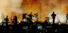 Lasso 2026 – Jour 2 | Chapeaux et banjo pour la tête d&rsquo;affiche Mumford and Sons