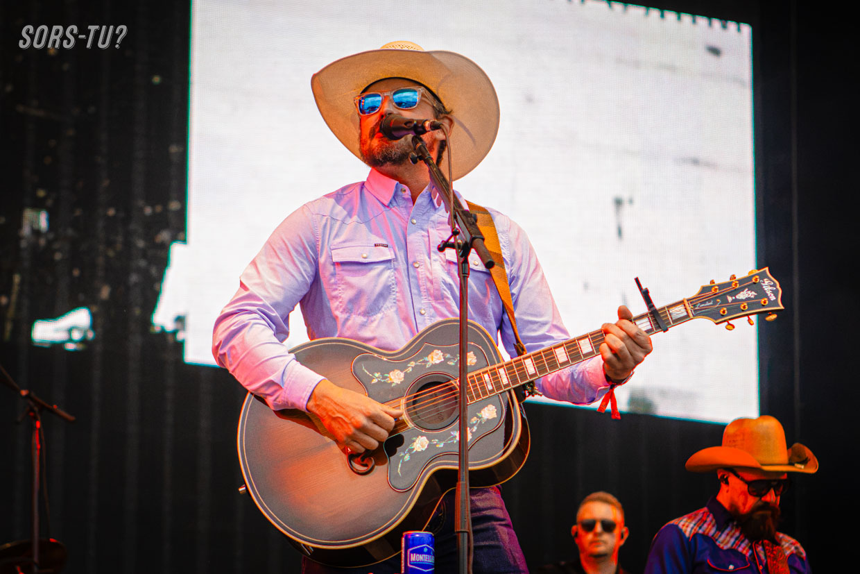 turnpike troubadours lasso montreal 2026 10