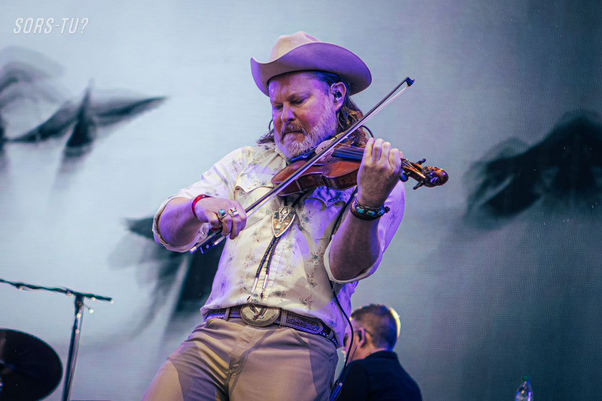 turnpike troubadours lasso montreal 2026 14