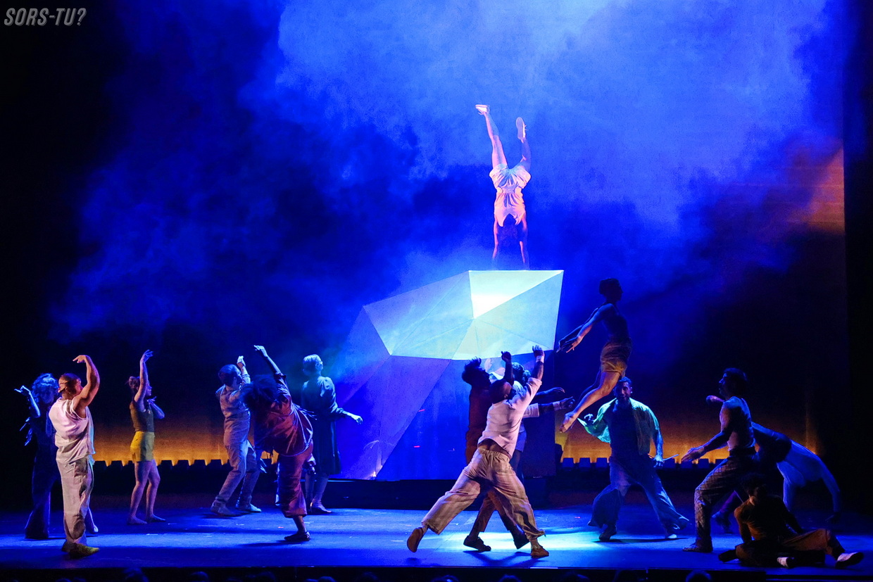 cirque eloize serge fiori – seul ensemble montreal 2026 04