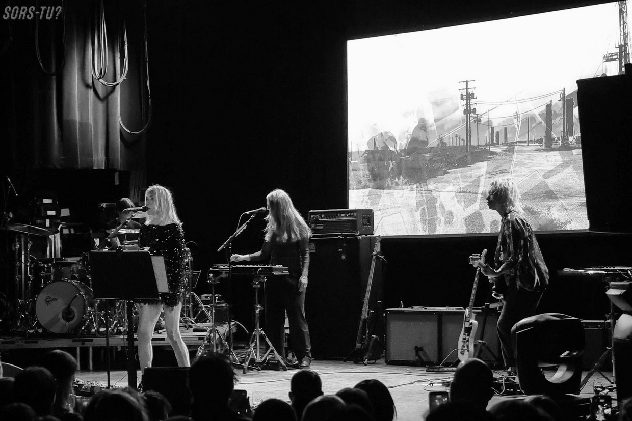 kim gordon bw montreal beanfield 2026 01