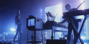 Boy Harsher au MTELUS | L&rsquo;électro sombre et hypnotique électrise Montréal