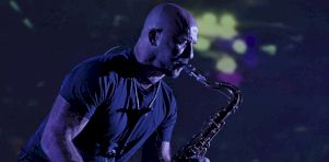 Colin Stetson et Brìghde Chaimbeul au Théâtre Outremont | La lumière dans les doigts et dans le souffle