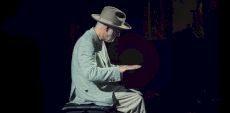 Ludovico Einaudi à la Maison symphonique | Seul avec son piano