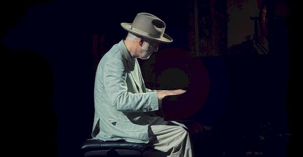 Ludovico Einaudi
