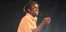 Boucar Diouf à la salle Louis-Fréchette | Rire, réfléchir et en apprendre davantage sur la vie