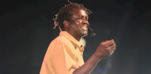Boucar Diouf à la salle Louis-Fréchette | Rire, réfléchir et en apprendre davantage sur la vie