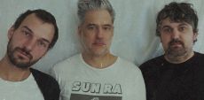 Entrevue avec Interdit les chiens | La liberté brute de l&rsquo;improvisation et de la mémoire punk