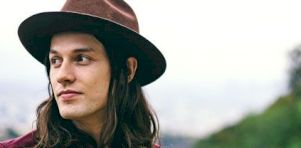 Entrevue | James Bay a le béguin pour Montréal (et vice versa)