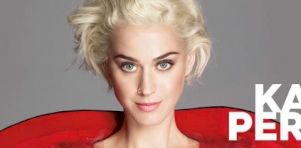 Katy Perry nue dans de la barbe-à-papa