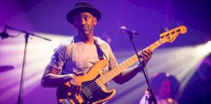 Festival de Jazz de Montréal 2022 – Jour 2 | L’énergique pépinière de Marcus Miller avec le fantôme de Miles