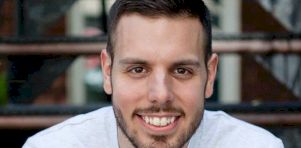 Sam Breton présente Ga-lé aller à la salle Albert-Rousseau