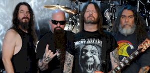 Slayer en tournée d’adieu (avec Behemoth, Testament, Lamb of God) à Laval en mai 2018