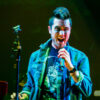 Dan Smith, de <a href='/artiste/bastille/' >Bastille</a>, photo par Catherine Rosa